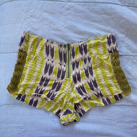 SOLD - Picture 1 of 3